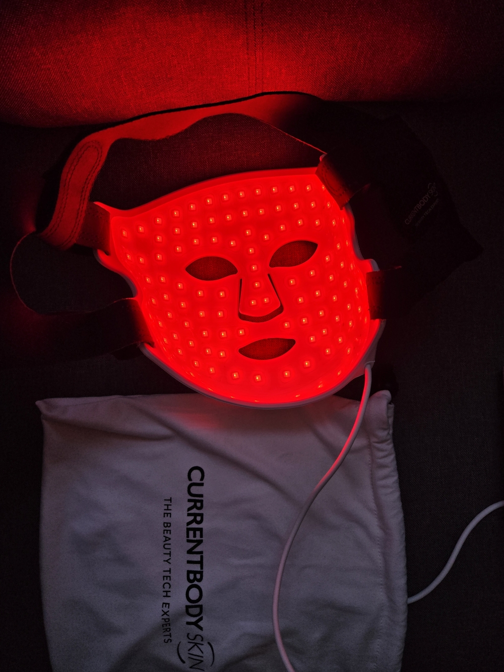 CURRENTBODY Red LED Face Mask Series 2 - Picture 2 of 4